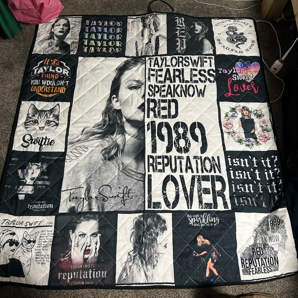 Taylor Swift Blanket